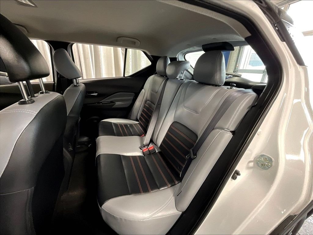 Used 2023 White Nissan SR image 15
