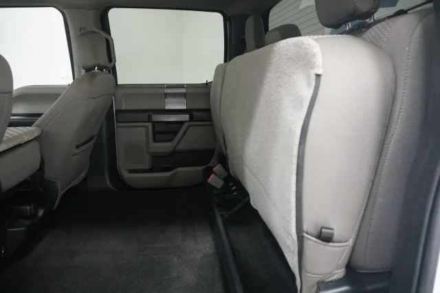 Used 2020 Oxford White Ford LARIAT image 19