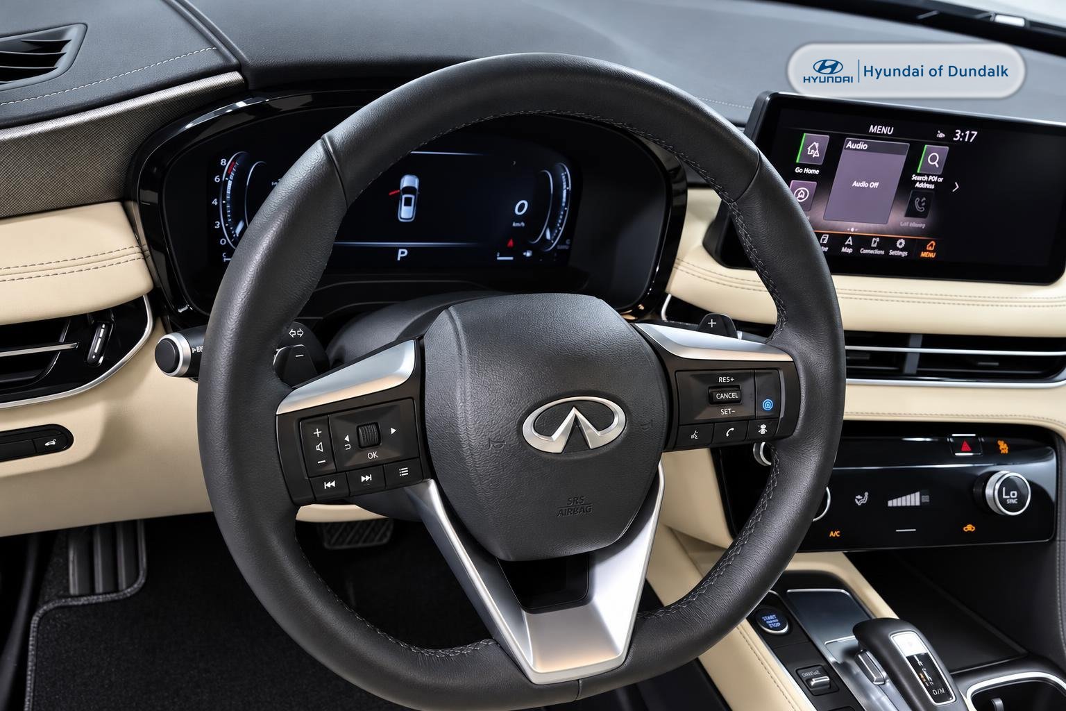 Used 2024 Black INFINITI LUXE image 9