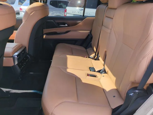 Used 2024 White Lexus 600 Premium image 23