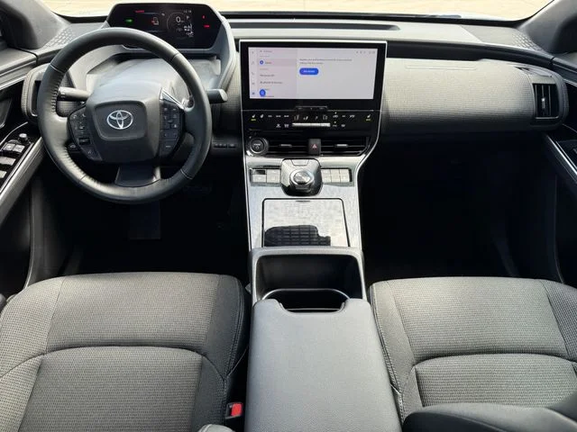 Certified Used 2024 WIND CHILL PEARL Toyota XLE image 27