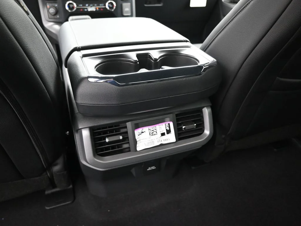 New 2026 Oxford White Ford XLT image 20