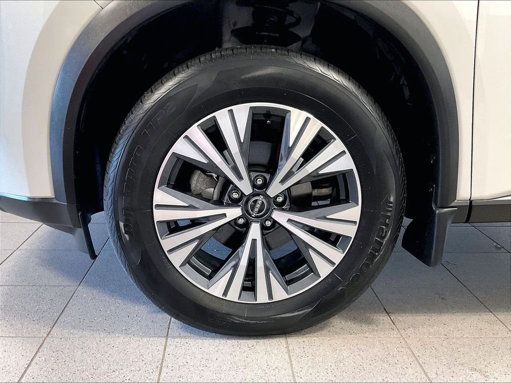 Certified Used 2023 White Nissan SV image 7