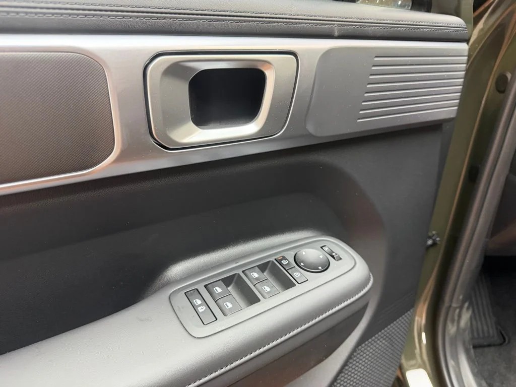 New 2026 Rockwood Green Hyundai SEL image 19