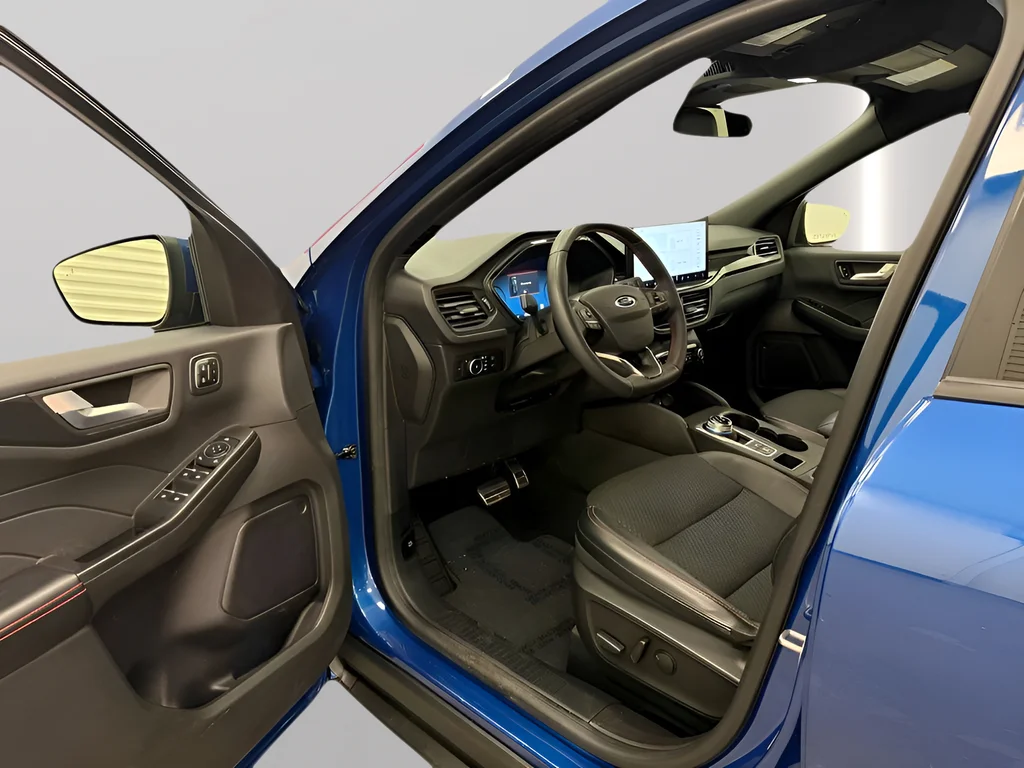 Used 2023 Blue Ford ST-Line Elite image 11