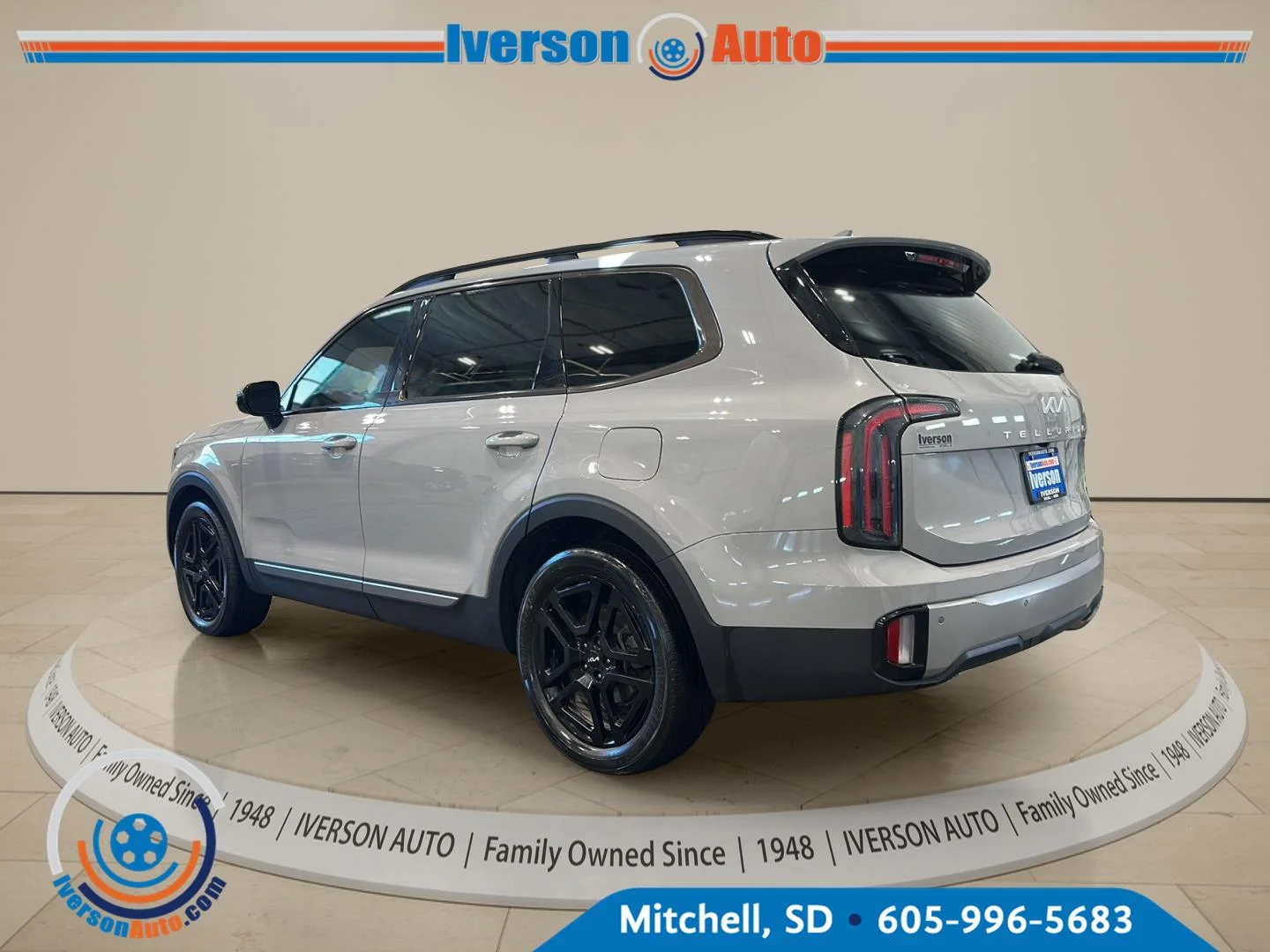 Used 2023 Wolf Gray Kia SX-Prestige X-Line image 5
