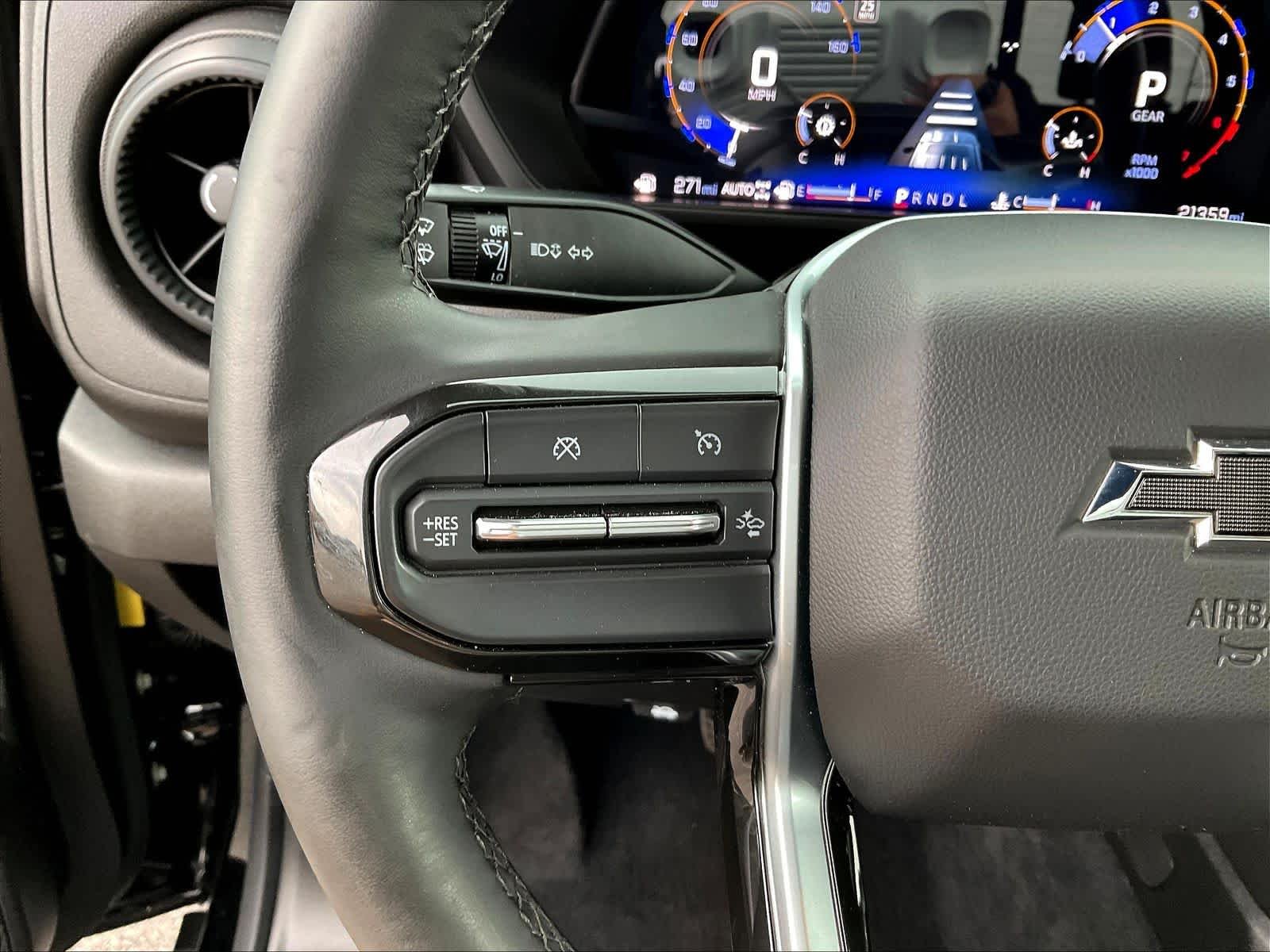 2025 Chevrolet Colorado Trail Boss - Photo 14