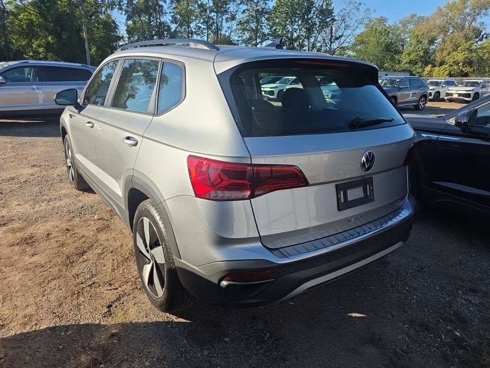 Used 2024 Silver Volkswagen 1.5T S image 6