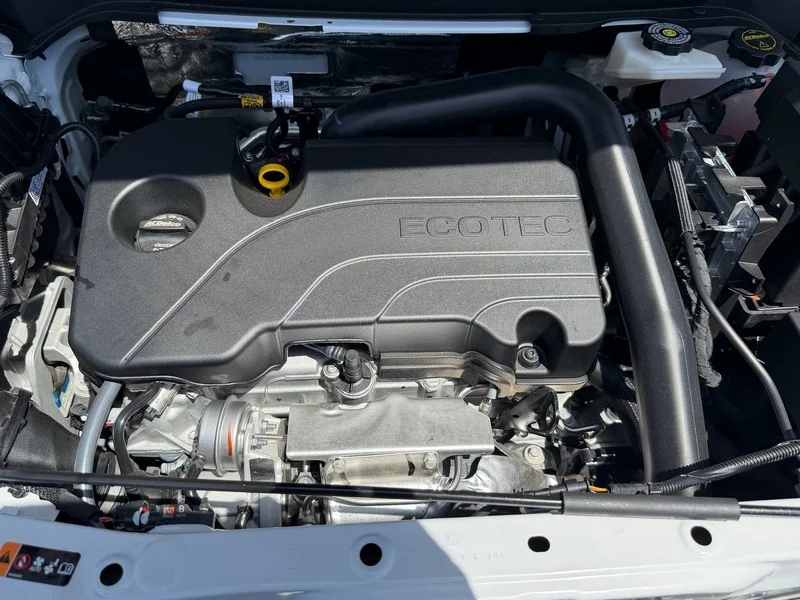 New 2026 Summit White GMC Elevation image 20