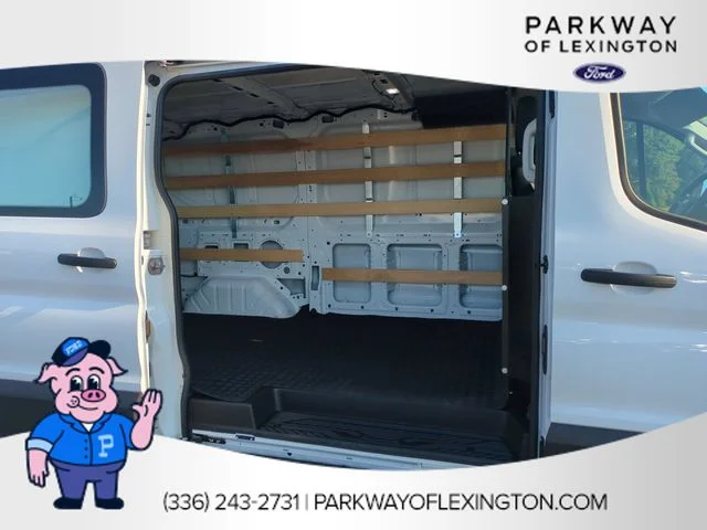 Used 2025 White Ford Base image 27