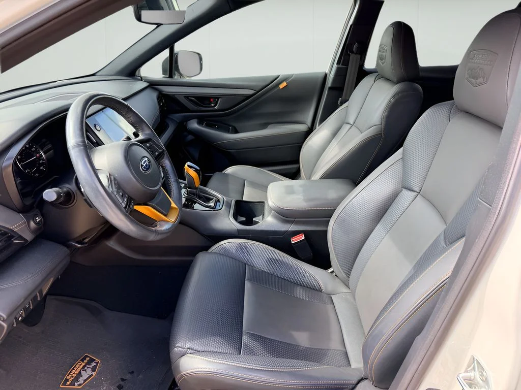 Used 2024 Crystal White Pearl Subaru Wilderness image 10
