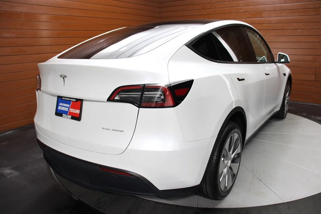 Used 2023 Pearl White Multi-Coat Tesla Long Range image 7