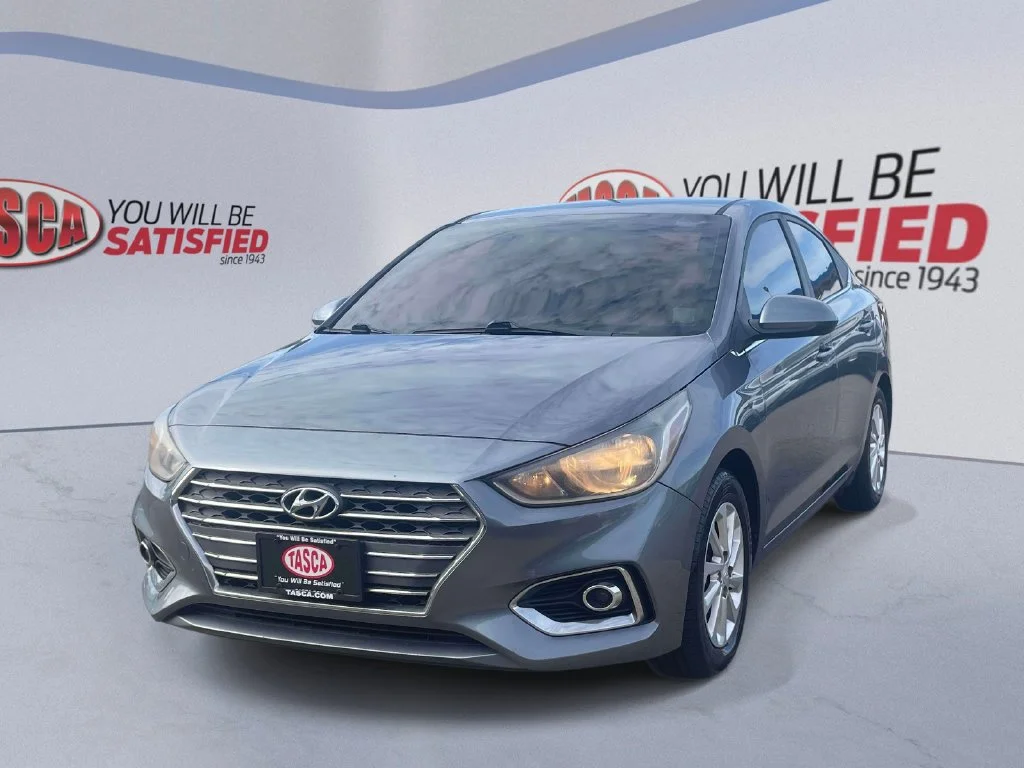 Used 2019 Gray Hyundai SEL image 4