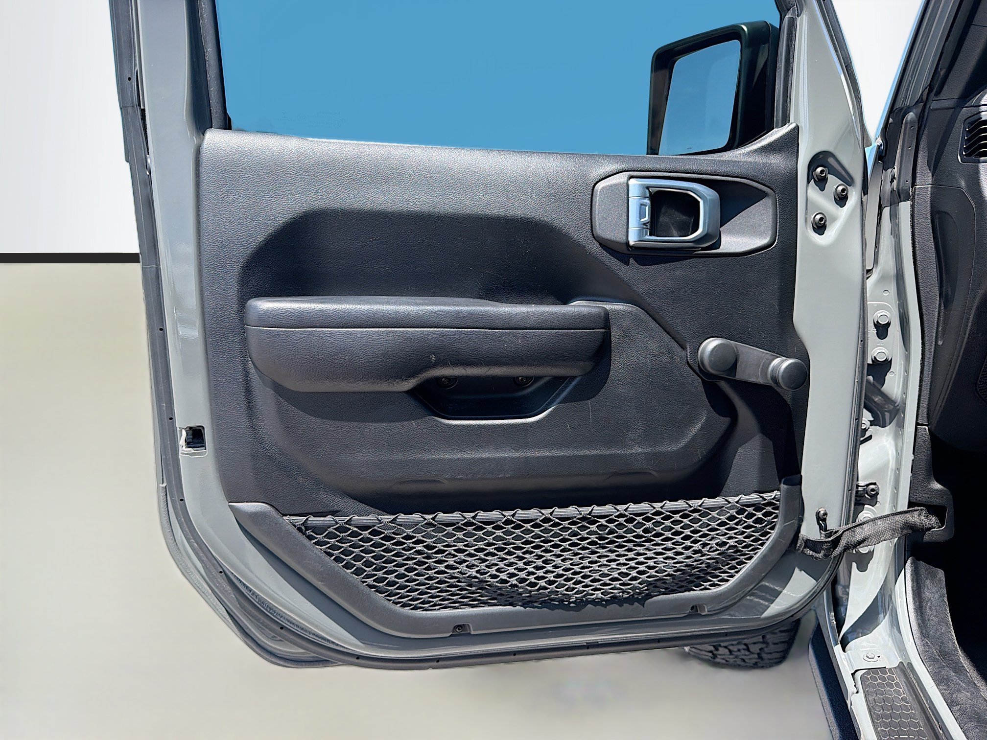 Used 2021 Sting-Gray Clearcoat Jeep Unlimited Willys Sport image 21