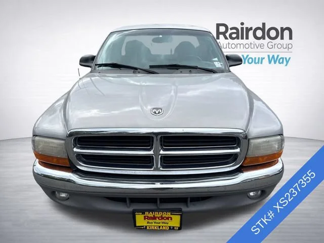 Used 1999 silver Dodge SLT image 2