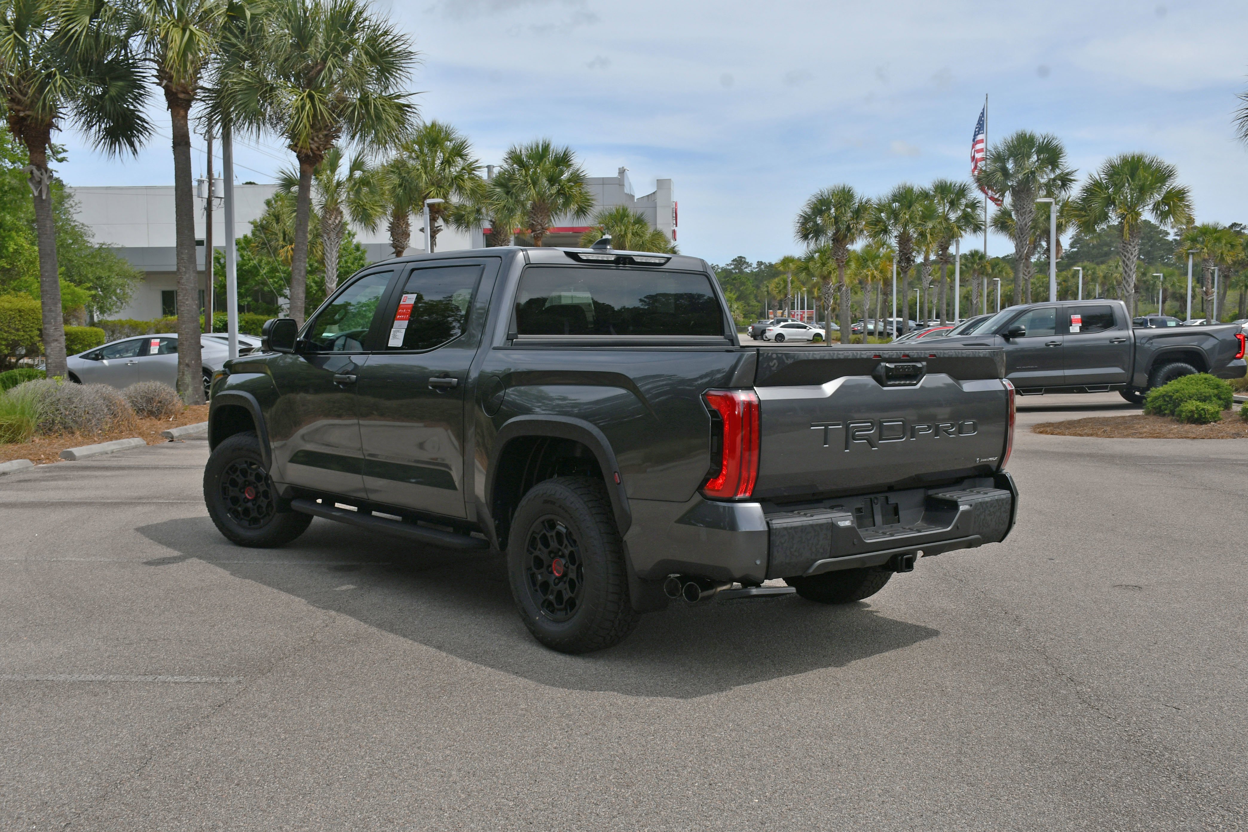 New 2026 Toyota Tundra i-FORCE MAX TRD Pro 4D CrewMax in Beaufort