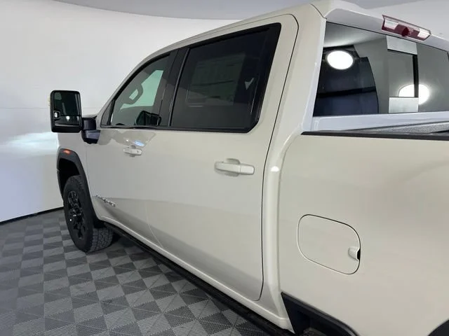 2026 GMC Sierra 2500HD AT4 - Photo 10