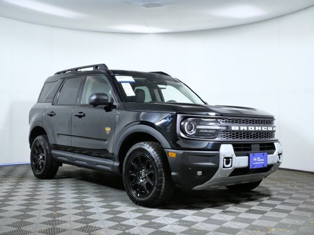 Certified Used 2025 Black Ford Badlands image 1