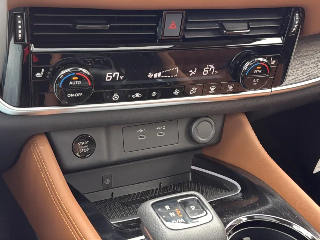 New 2026 Obsidian Green Pearl Nissan Platinum image 21