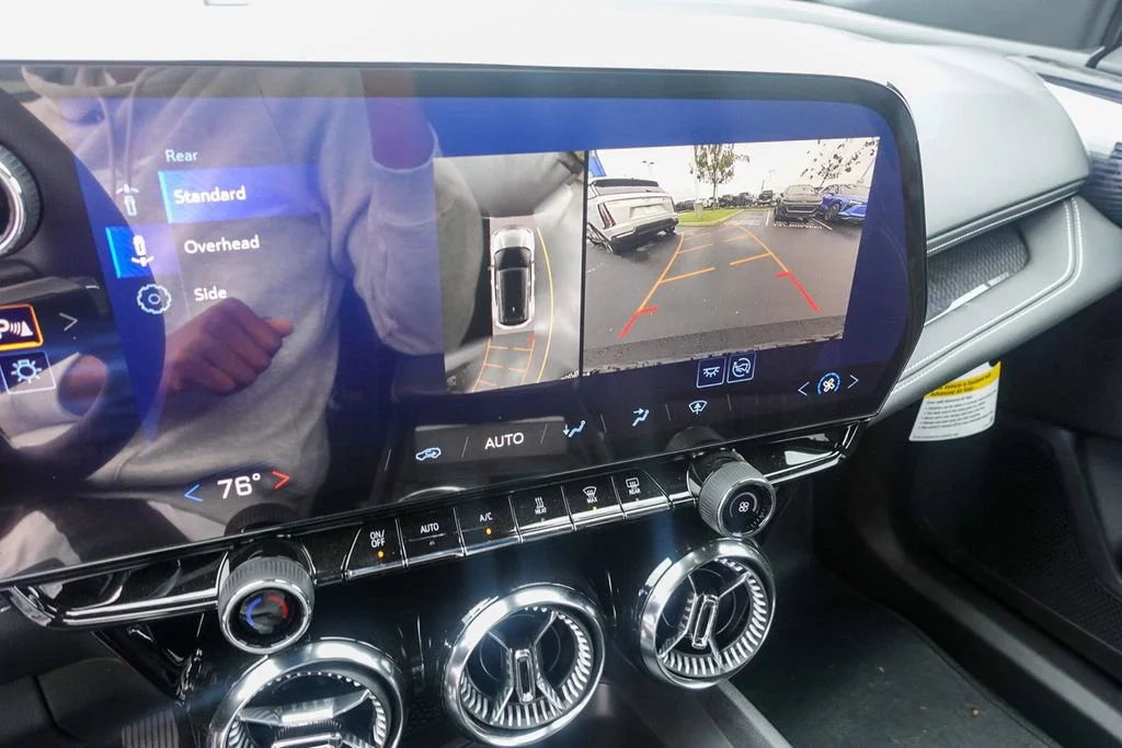 2025 Chevrolet Blazer EV LT - Photo 19