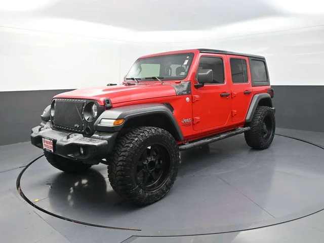 Used 2018 Red Jeep Unlimited Sport image 3