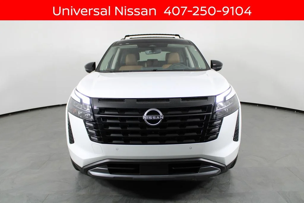 New 2026 White Nissan Platinum image 10