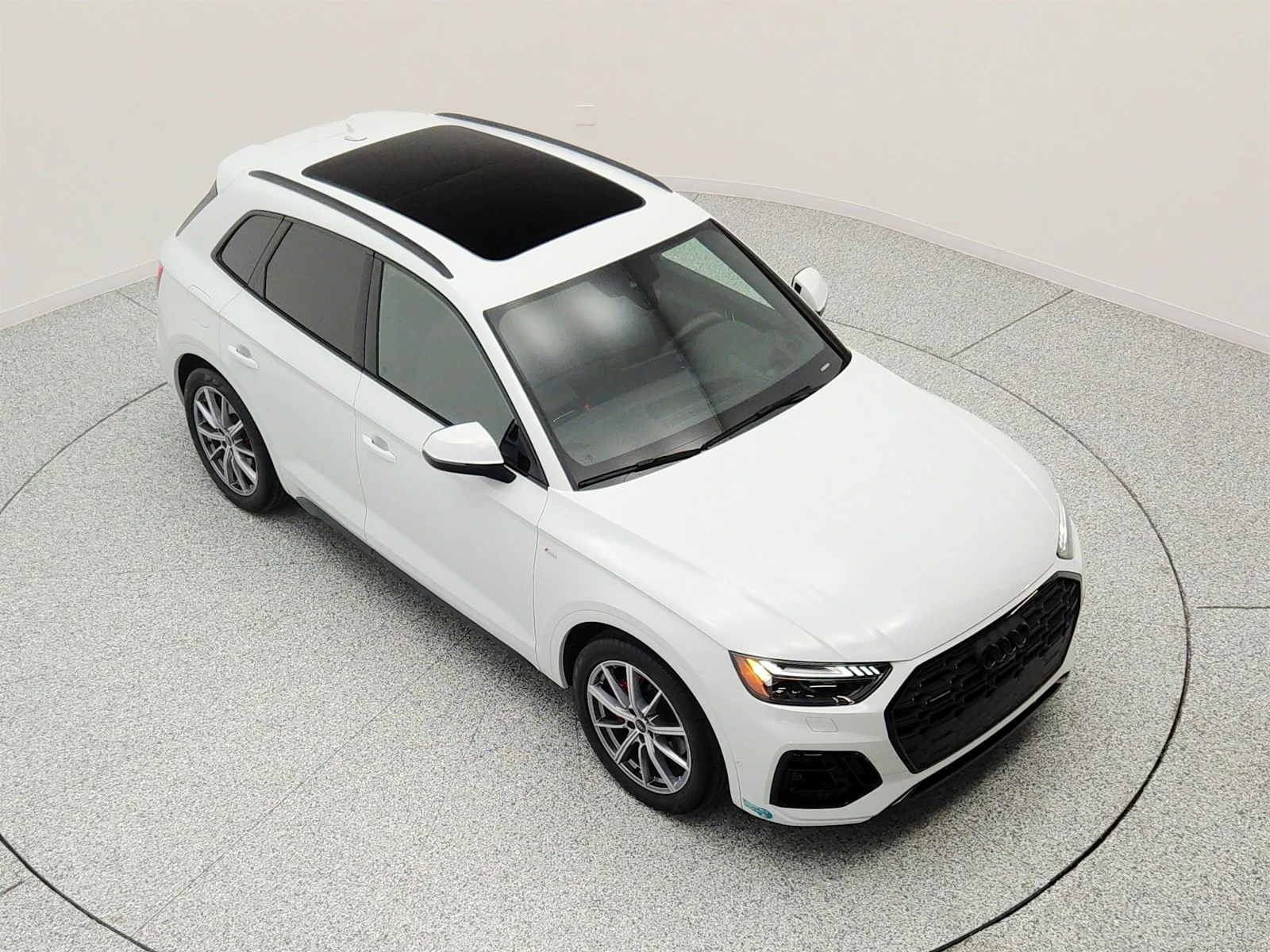 Used 2024 Glacier White Metallic Audi S line Prestige 55 TFSI e quattro image 24