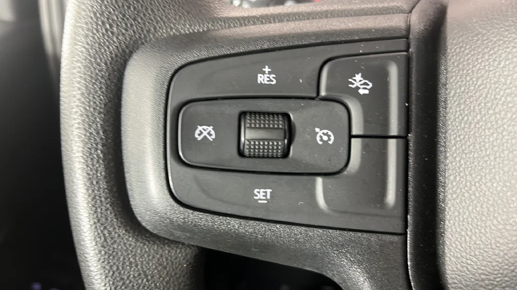 Used 2025 Black Chevrolet Custom image 21
