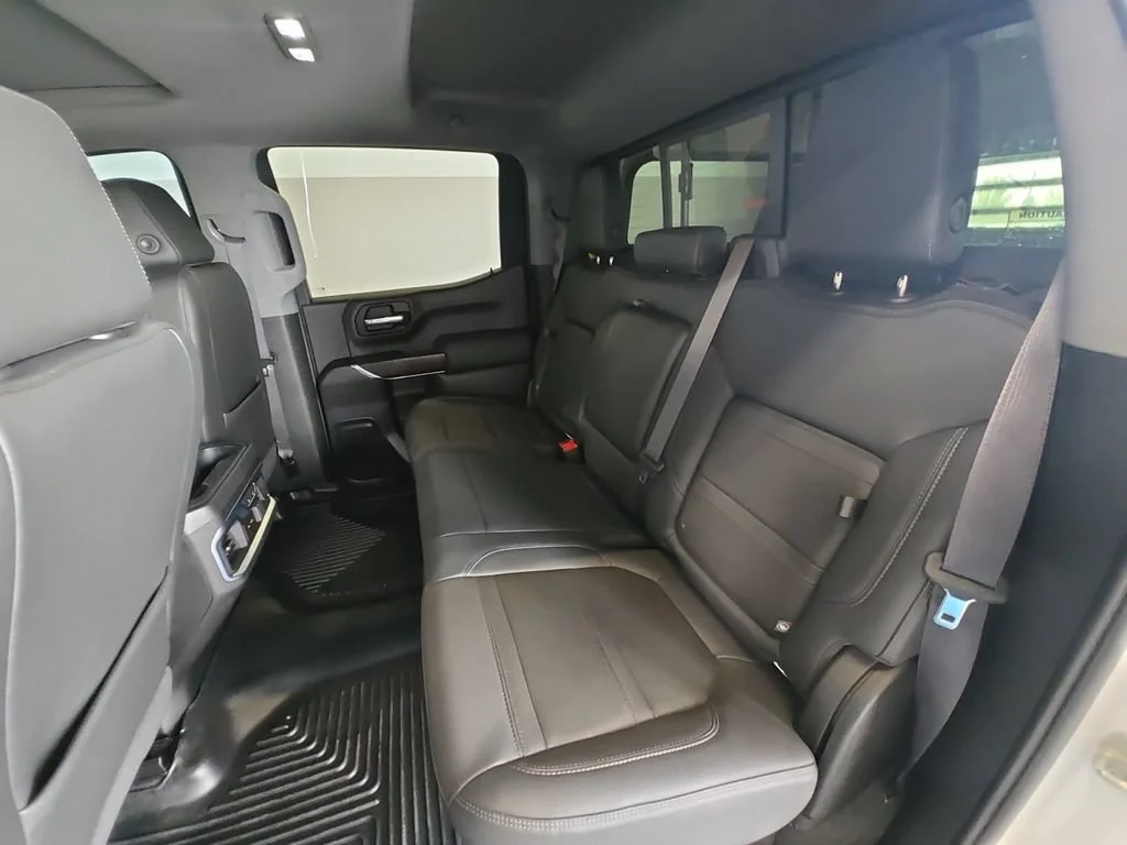 Used 2020 WHITE FROST TRICOAT GMC Denali image 22