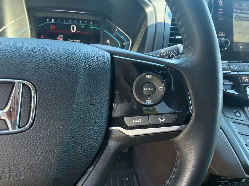 Used 2019 Pacific Pewter Metallic Honda EX-L image 12