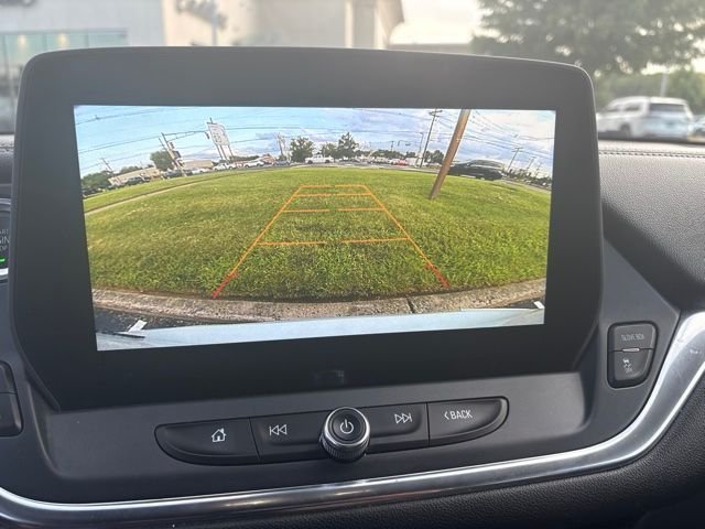 Used 2023 White Chevrolet LT image 7