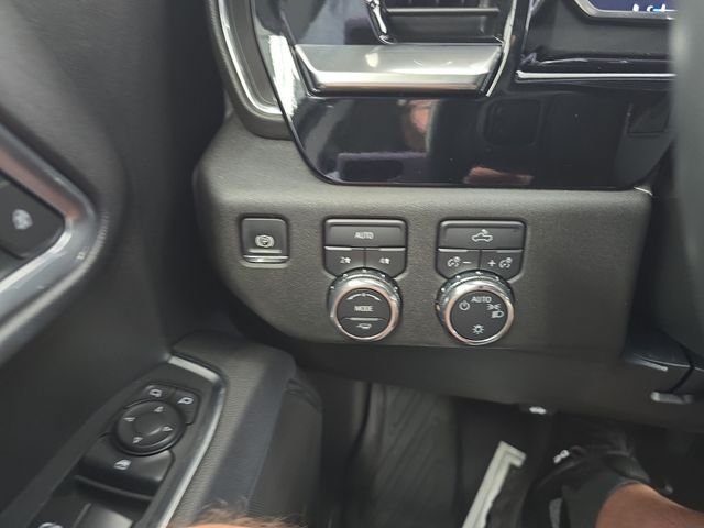 Used 2026 Silver GMC SLE image 20