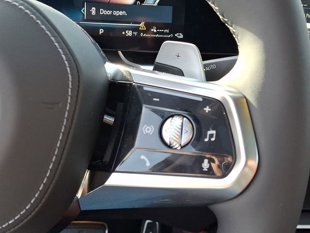 2026 BMW 7 Series 750e - Photo 19