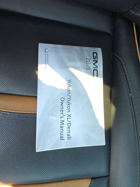 2021 GMC Yukon XL AT4 - Photo 45