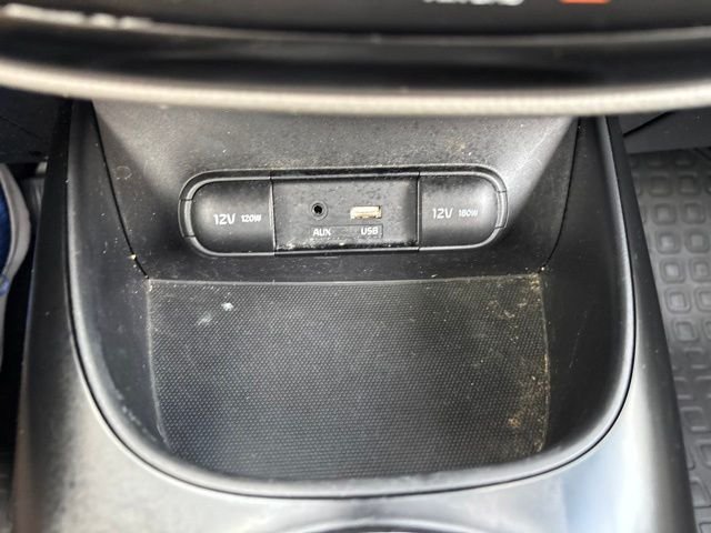 Used 2018 Bright Silver Kia Base image 27