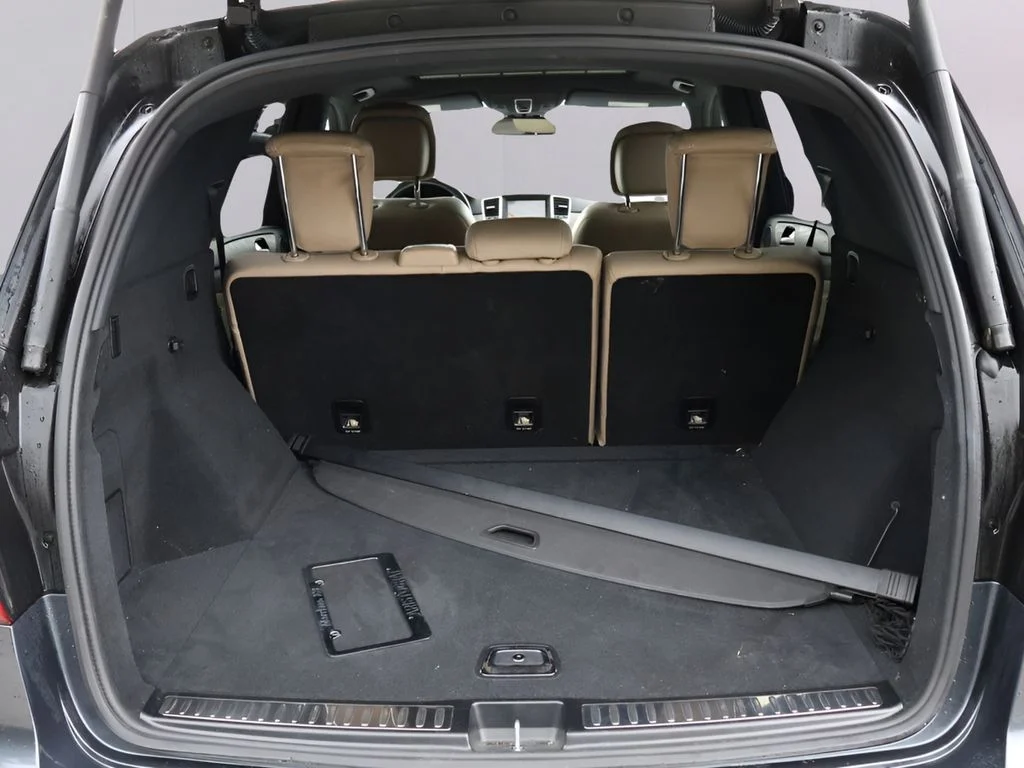 Used 2013 Steel Gray Metallic Mercedes-Benz ML 350 image 17