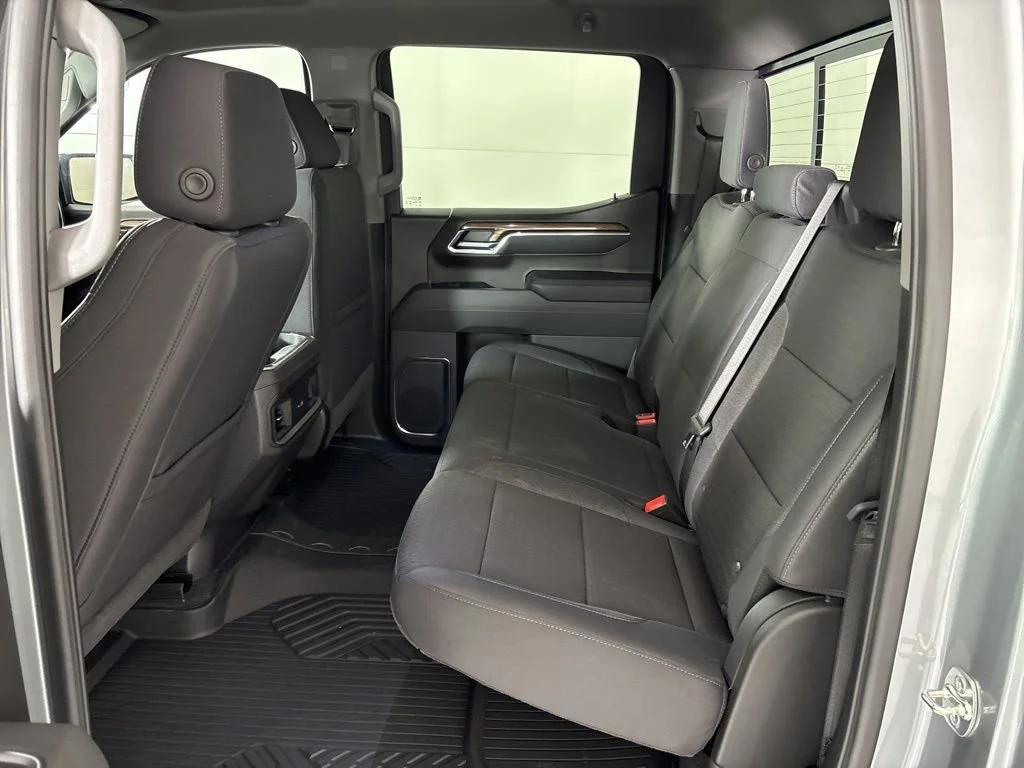 New 2026 Sterling Gray Metallic Chevrolet LT Trail Boss image 28