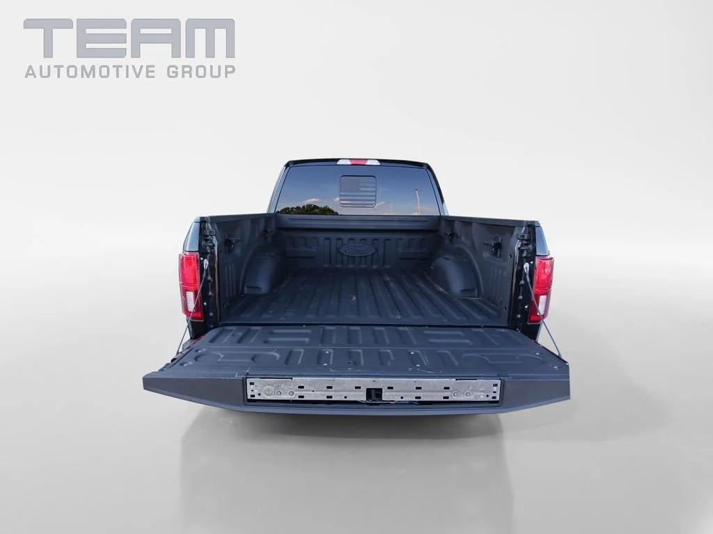 Used 2020 Black Ford Lariat image 29