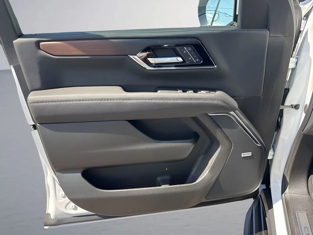 New 2026 Summit White GMC Denali image 27