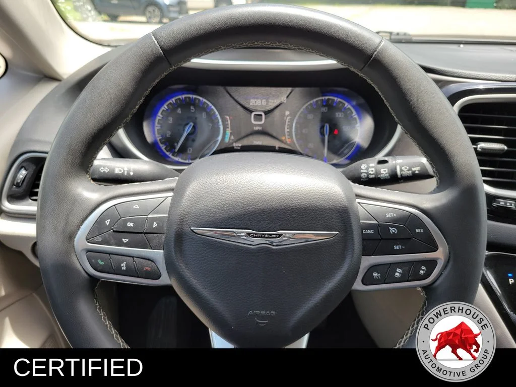 Used 2022 White Chrysler Touring L image 32