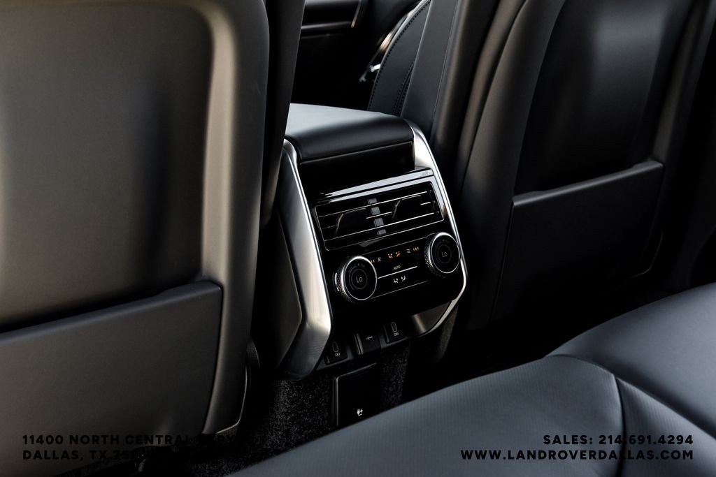 New 2026 Carpathian Gray Land Rover SE image 34
