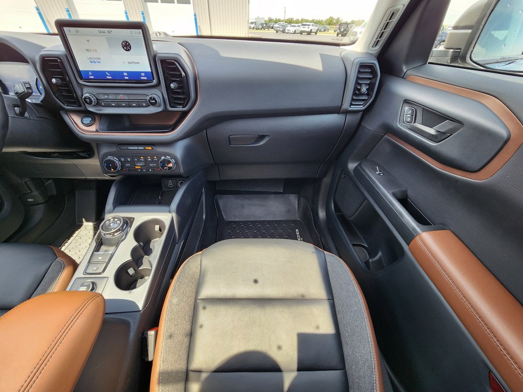 Used 2023 Shadow Black Ford Outer Banks image 27