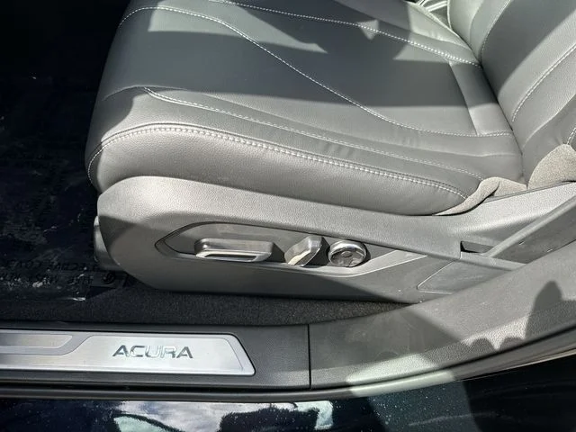 New 2026 Black Acura Base image 13