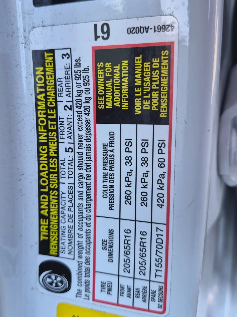 Used 2025 Ice Cap Toyota LE image 17