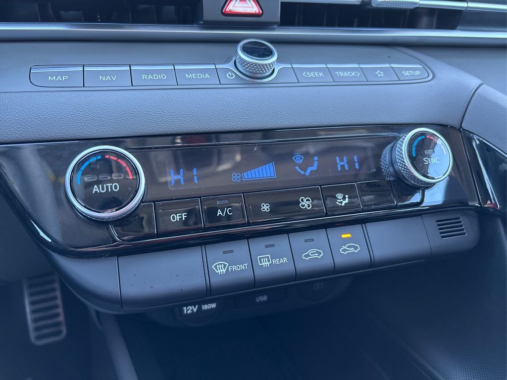 2025 Hyundai Elantra Blue - Photo 30