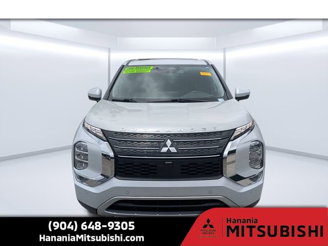 Used 2024  Mitsubishi  image 8