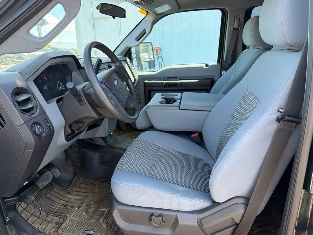 Used 2013 Green Ford XL image 18