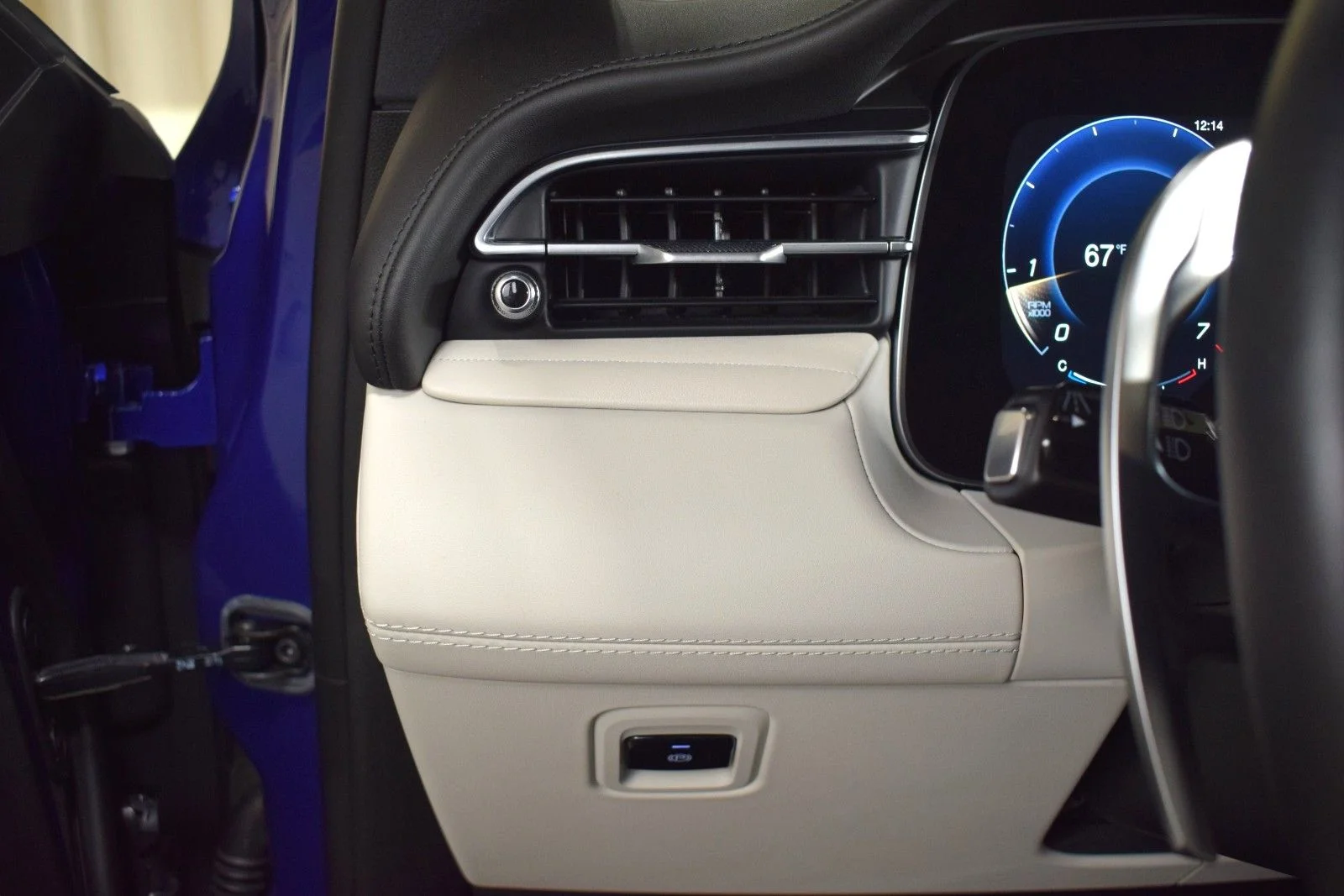 Certified Used 2023 Blue Maserati  image 31