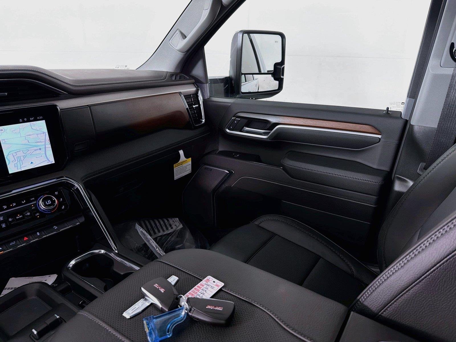 2026 GMC Sierra 2500HD Denali - Photo 28