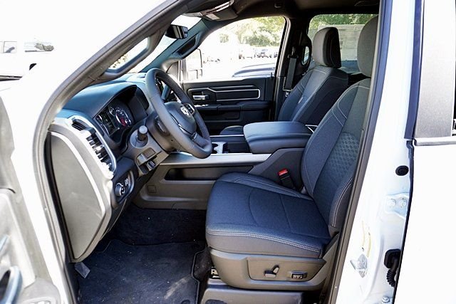 New 2026 Bright White Clear-Coat Exterior Paint RAM Big Horn image 19